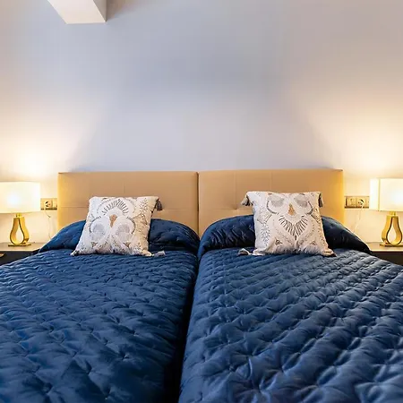 Apartment Superior Bali Malaga